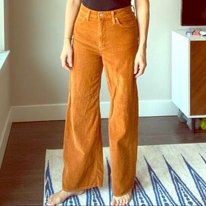 Levi’s Autumn Ribcage Burnt-Orange Cords